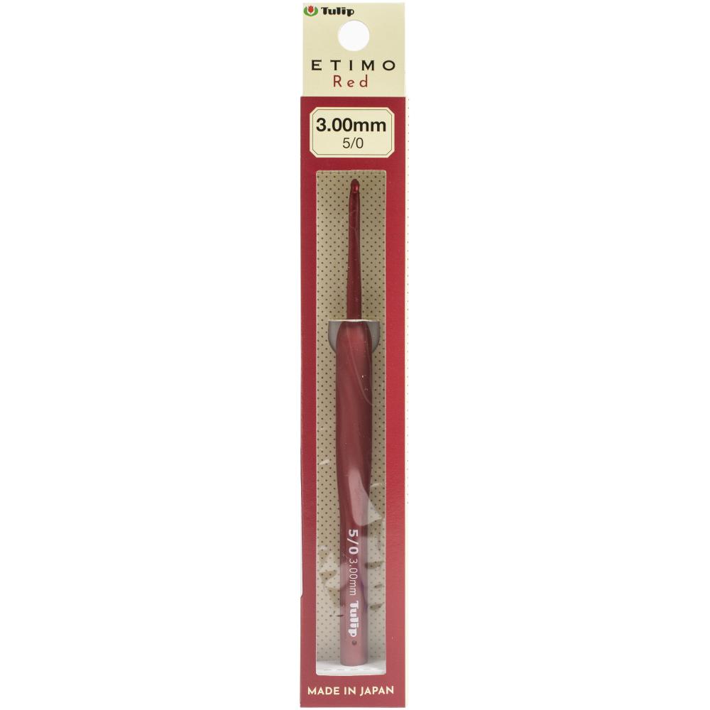 Tulip Etimo Crochet Hook with Cushion Grip Red