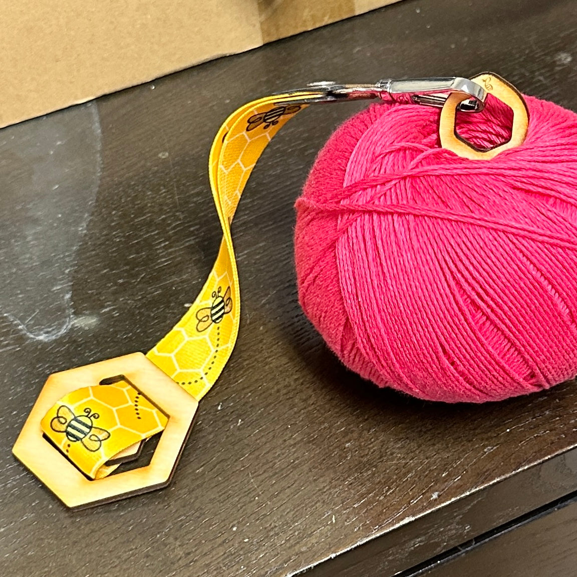 Yarn Travel Pirouette Kit – Soporte Portátil para Hilos